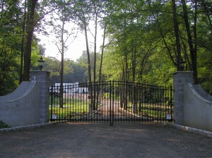 Estate Gate